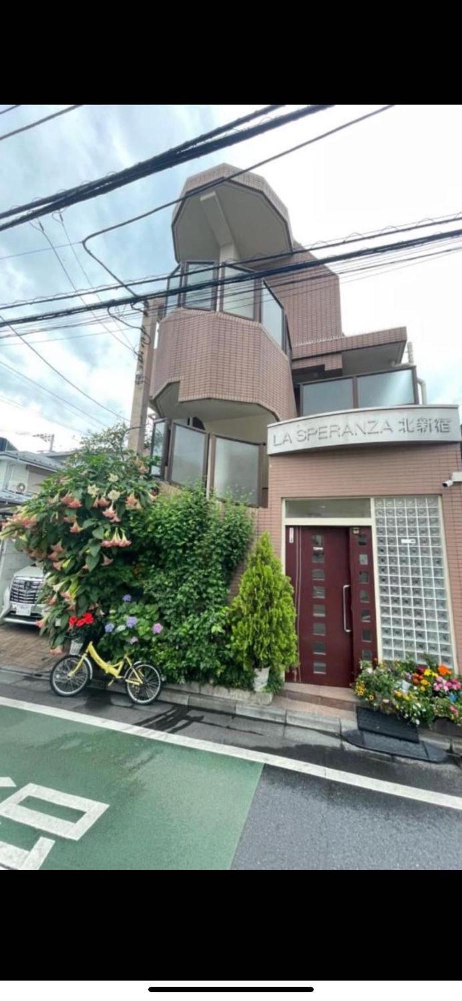 新宿庭院の屋-Shinjuku Garden Home -28 Square Meters King Size Bed Garden Room Tóquio Exterior foto