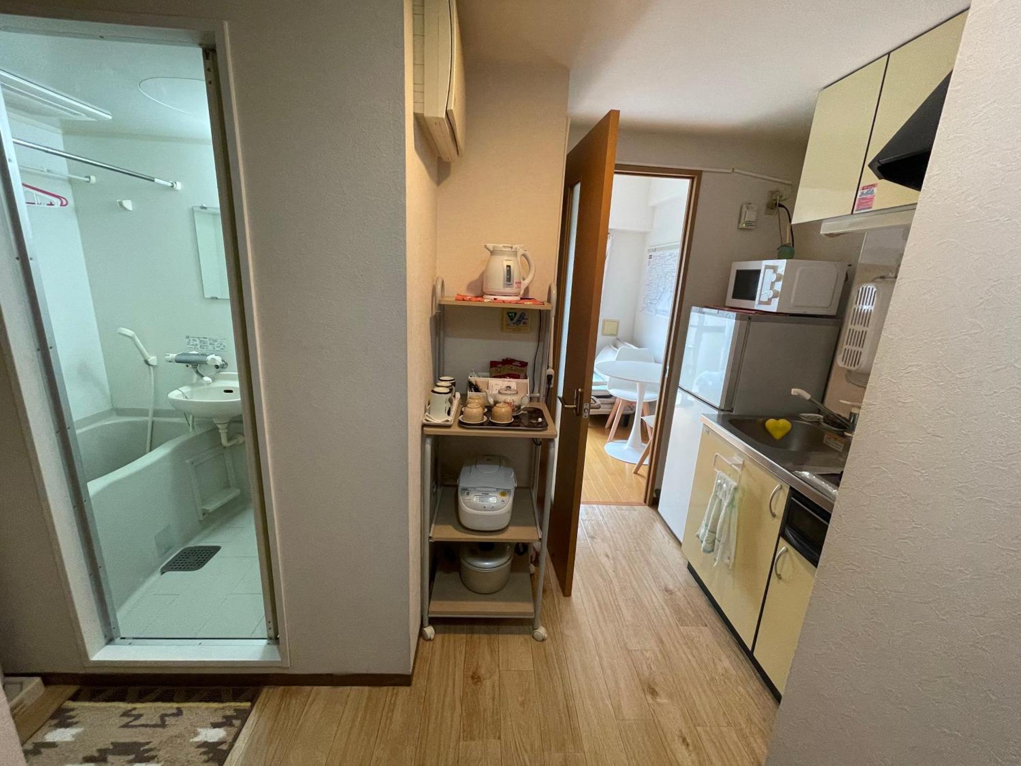新宿庭院の屋-Shinjuku Garden Home -28 Square Meters King Size Bed Garden Room Tóquio Exterior foto